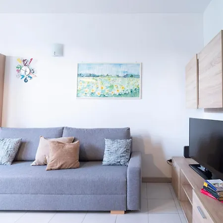 Apartman I Host - Adamello 8 *